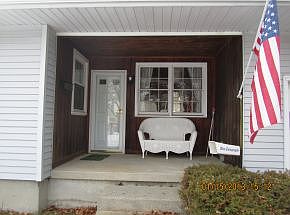 3rd image of 28 Bates Dr