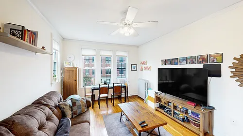 23 Glenville Ave #4 Photo 1