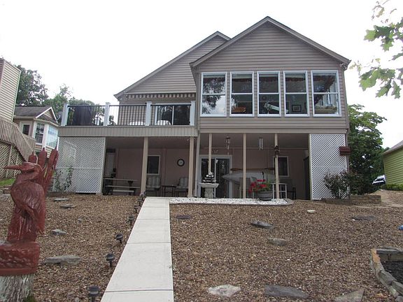 2nd image of 48 Hickory Cove Ln