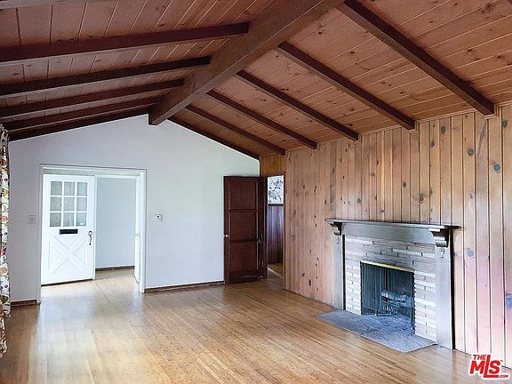 2nd image of 13429 Tiara St