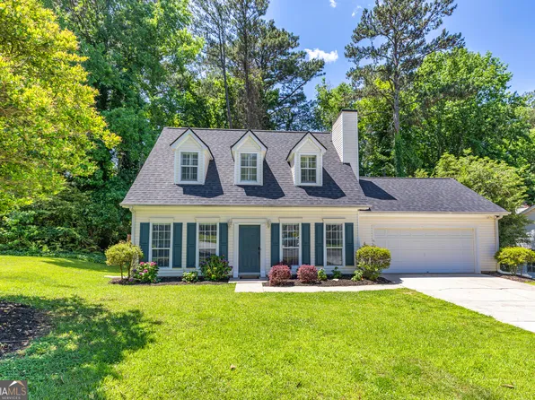 316 Preston Chase Dr, Peachtree City, GA 30269
