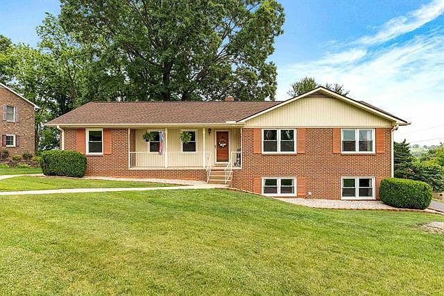 1st image of 153 River View Dr