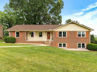 153 River View Dr, Verona, VA 24482