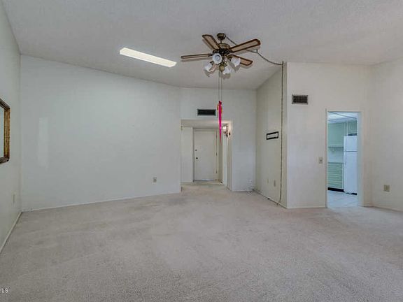 4th image of 10861 W Coggins Dr