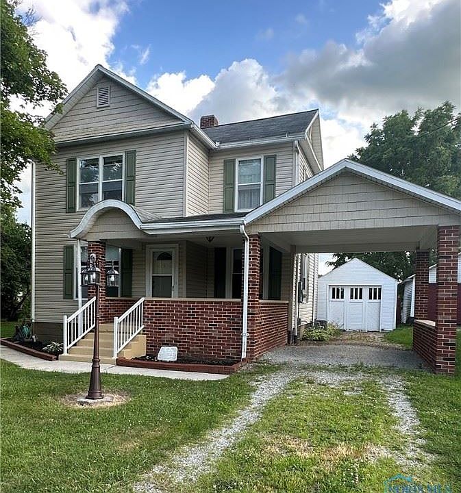 1st image of 631 E Findlay St