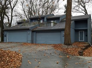 6930 Metcalf Ave APT B, Overland Park, KS 66204