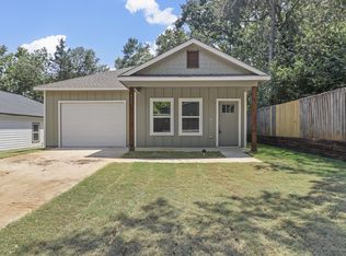 820 Dubois St, Denison, TX 75020