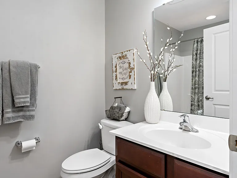 124 Cobblestone Dr — Photo 21