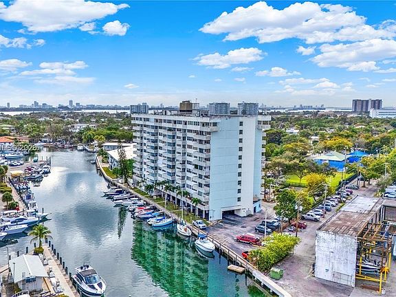 3rd image of 13155 Ixora Ct APT 311