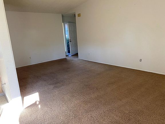 3rd image of 4336 Tallyho Dr