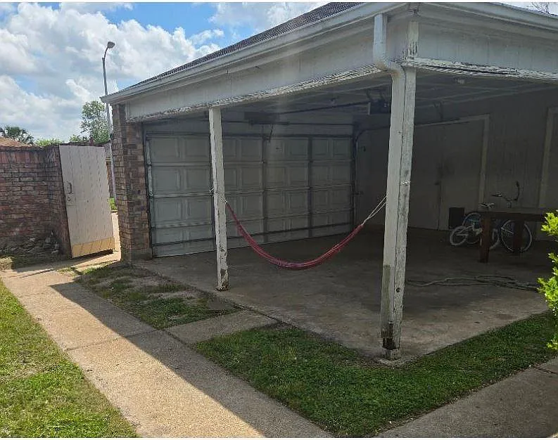Building Photo - 8718 Brummel Dr