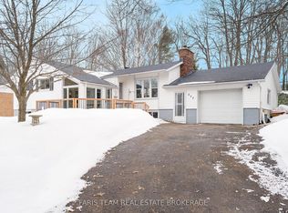 257 Church St, Penetanguishene, ON L9M 1G6