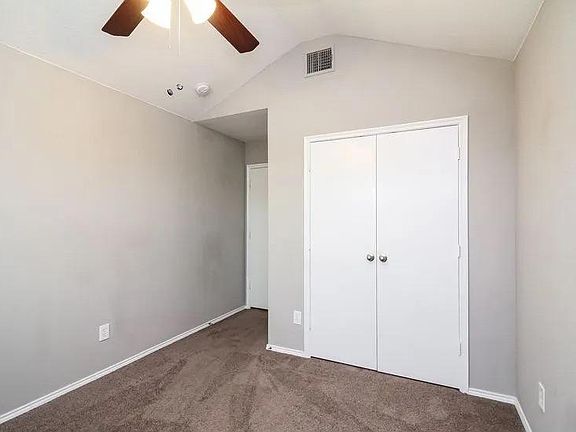 3rd image of 6589 Manitoba St