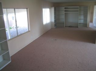 5740 Manse Rd, Pahrump, NV 89061