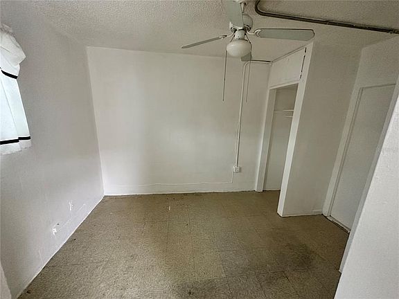 5th image of 116 SW Jefferson Cir N #1A