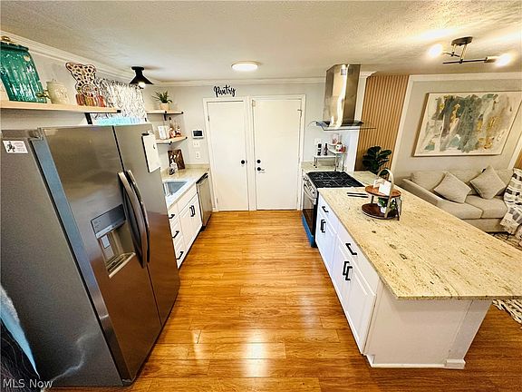 5th image of 8291 Dawson Dr SE