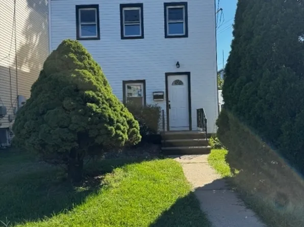 34 Willow St, Bloomfield, NJ 07003
