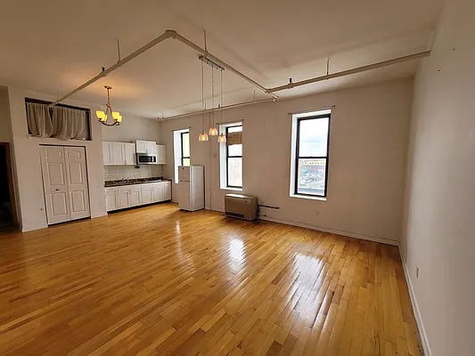 Rented by Garden Management | media 16