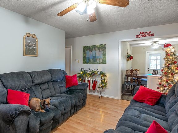 2nd image of 207 Westside Dr