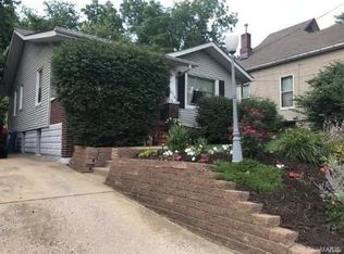 2218 Mills Ave, Alton, IL 62002