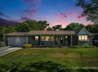 521 Boelens Ct, Spring Lake, MI 49456