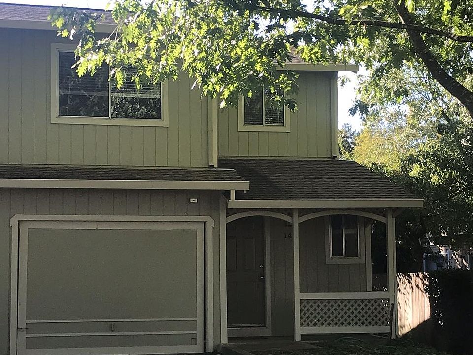 1st image of 145 Acorn Dr