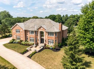 17119 W Bridle Trail Rd, Gurnee, IL 60031