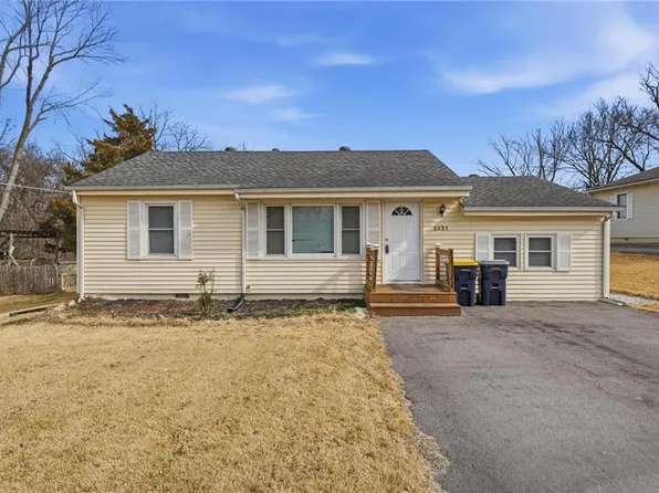 5631 Cambridge Ave, Kansas City, MO 64129