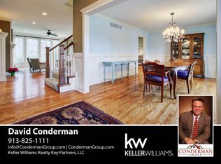 8824 Norwood Dr, Leawood, KS 66206