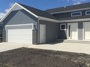 6083 61st Ave S, Fargo, ND 58104