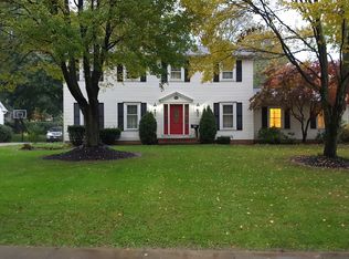 119 Parmelee Dr, Hudson, OH 44236