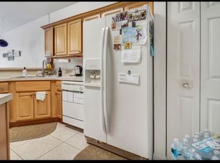 815 Pipers Cay Dr, West Palm Beach, FL 33415