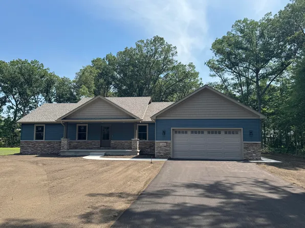 3649 Pointer Ln, Wheatfield, IN 46392