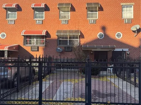 1685 Park Pl, Brooklyn, NY 11233