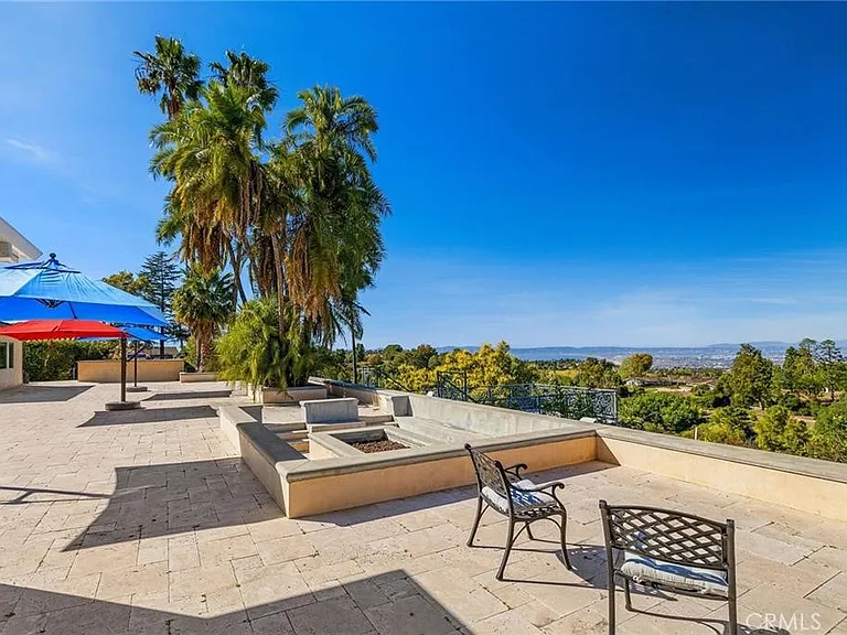 21 Coveview Dr — Photo 45