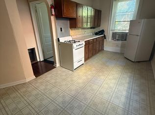 842 Wynnewood Rd FLOOR 2, Philadelphia, PA 19151