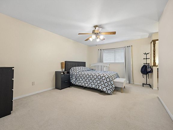 5th image of 9803 Rocktree Dr