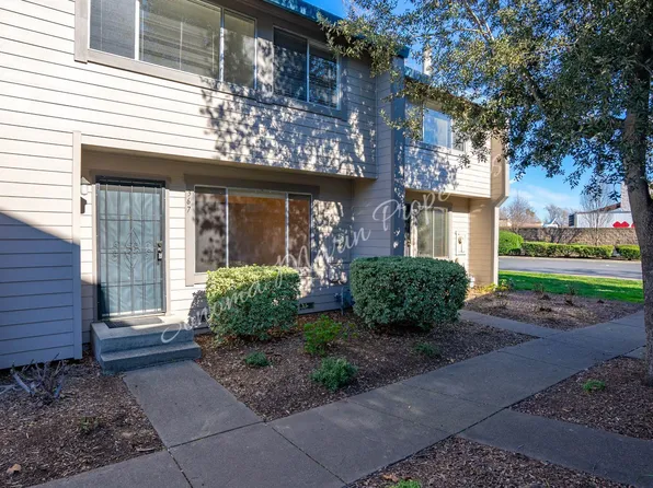 367 Wall Pl, Santa Rosa, CA 95401