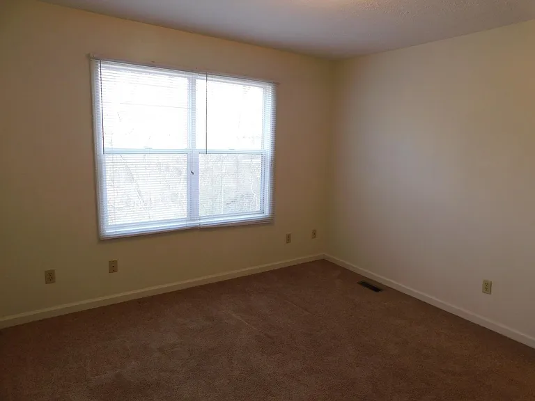 4774 N Briar Gate Dr — Photo 22