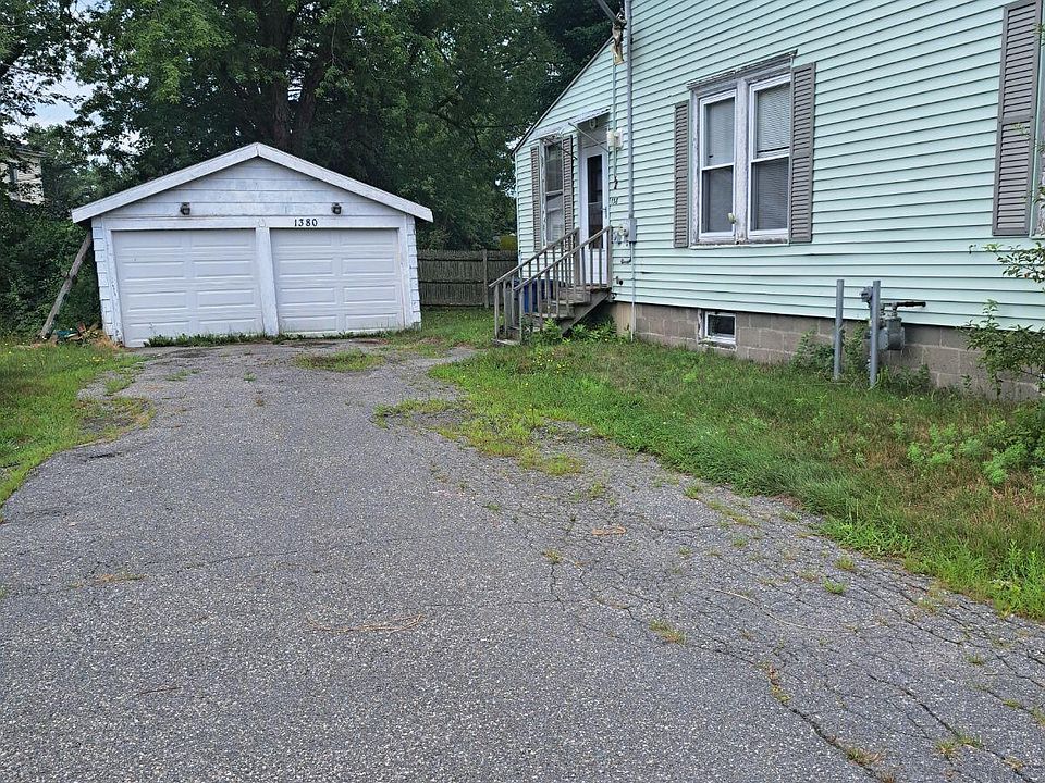 2nd image of 1380 Broadway Street
