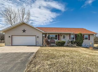 1421 133rd Ave, New Richmond, WI 54017