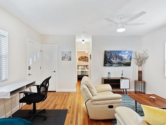 5th image of 3015 Seville St APT 7