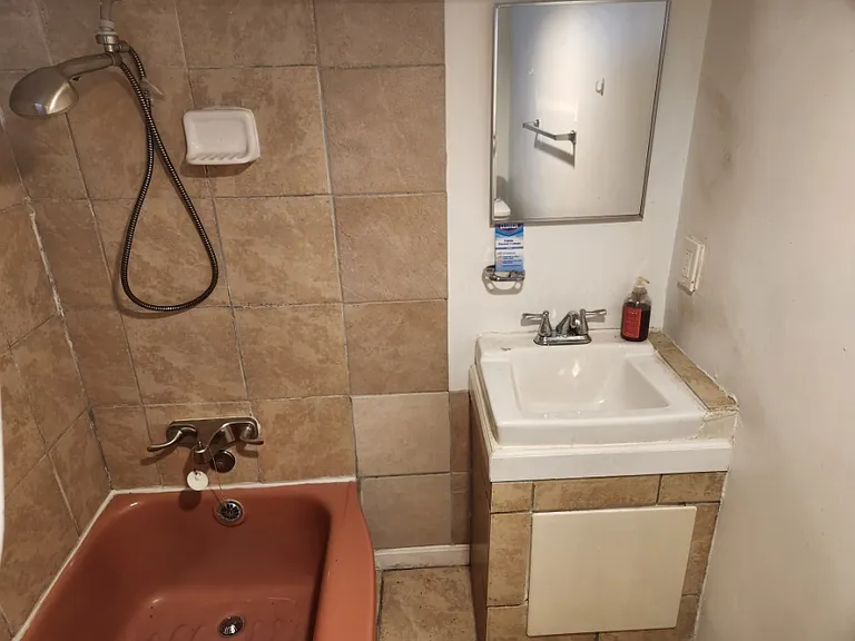 525 Mount Holly St #1 — Photo 11