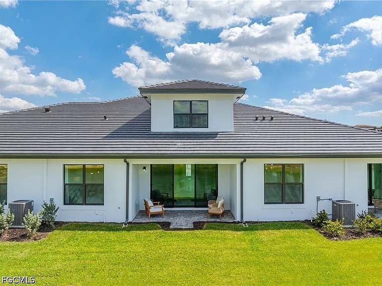 13104 Georges Cay Pl — Photo 12