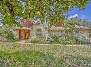 6219 Yorkshire Dr, Spring Branch, TX 78070