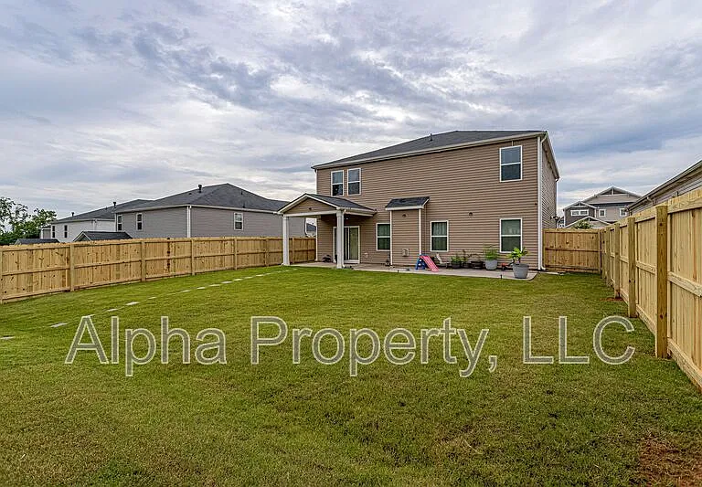 203 Pewter Cir — Photo 31