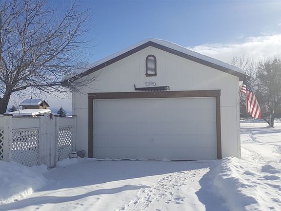 2nd image of 5840 Primrose Dr