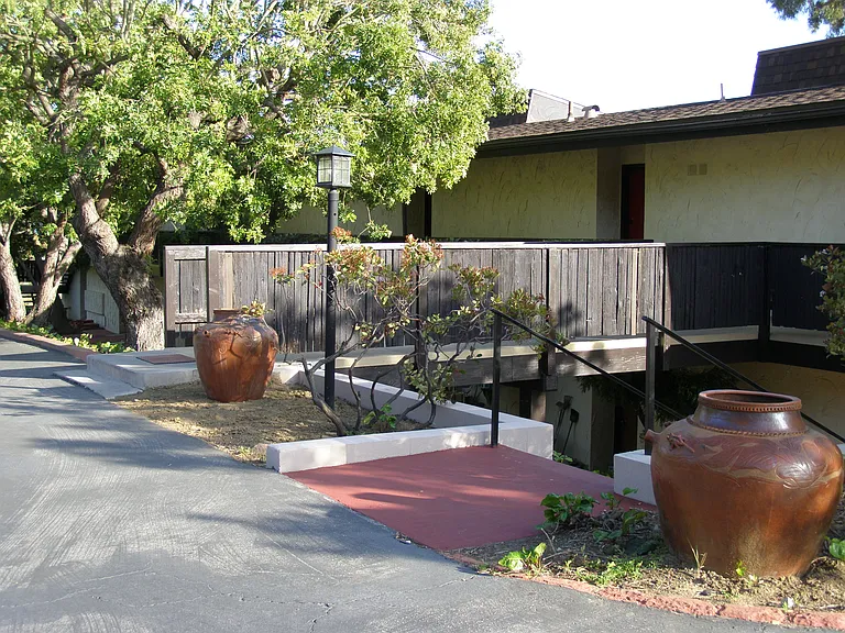 Channel View Apartments — Photo 27