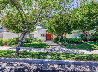 4327 Manson Ave, Woodland Hills, CA 91364