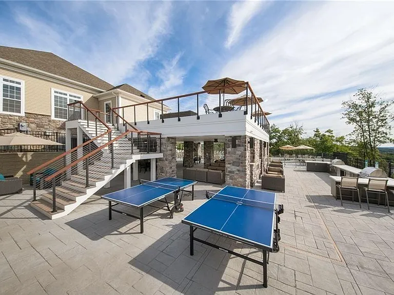 213 Center Meadow Ln — Photo 48